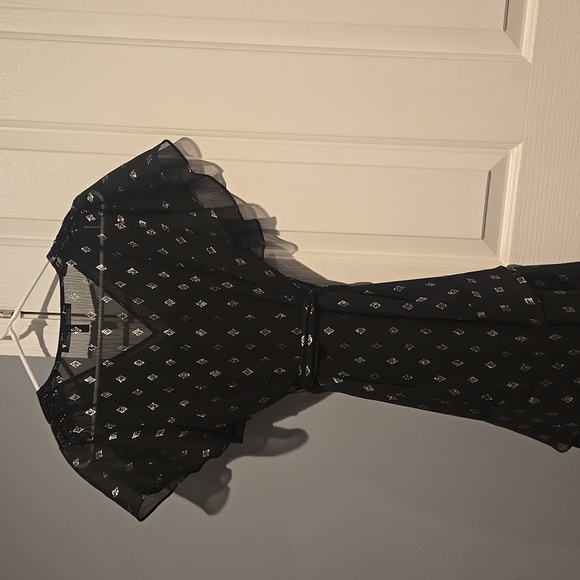 EUC White House Black Market Black Ruffled Tiered Mini Dress Women's Size XXS - Picture 6 of 9